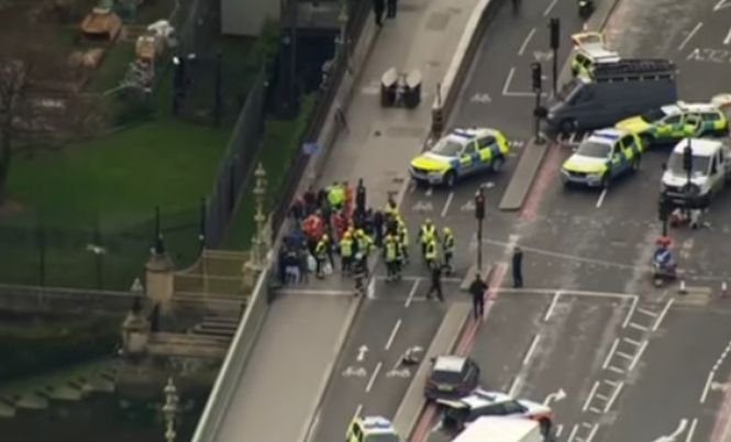 Mărturii cutremurătoare după atacul de la Londra: „A fost îngrozitor! Cel puţin zece oameni zăceau pe pod, din loc în loc”