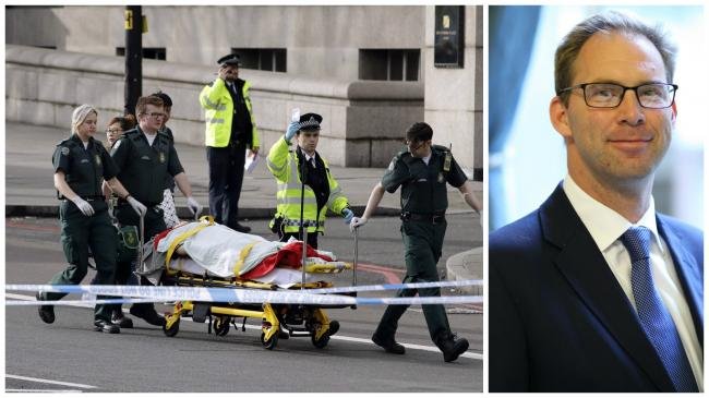 Politicianul erou de la Londra. A fost fotografiat acoperit de sânge, în timp ce resuscita o victimă a atacului. FOTO în articol