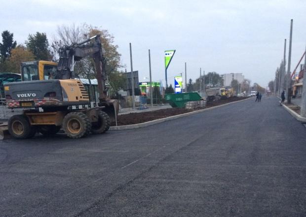 Metrorex a deschis circulaţia în staţiile de metrou Laminorului şi Străuleşti 441922