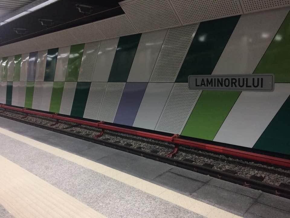 Metrorex a deschis circulaţia în staţiile de metrou Laminorului şi Străuleşti 441937