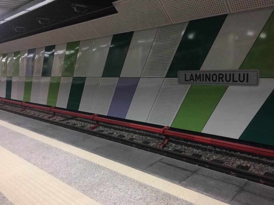 Metrorex a deschis circulaţia în staţiile de metrou Laminorului şi Străuleşti