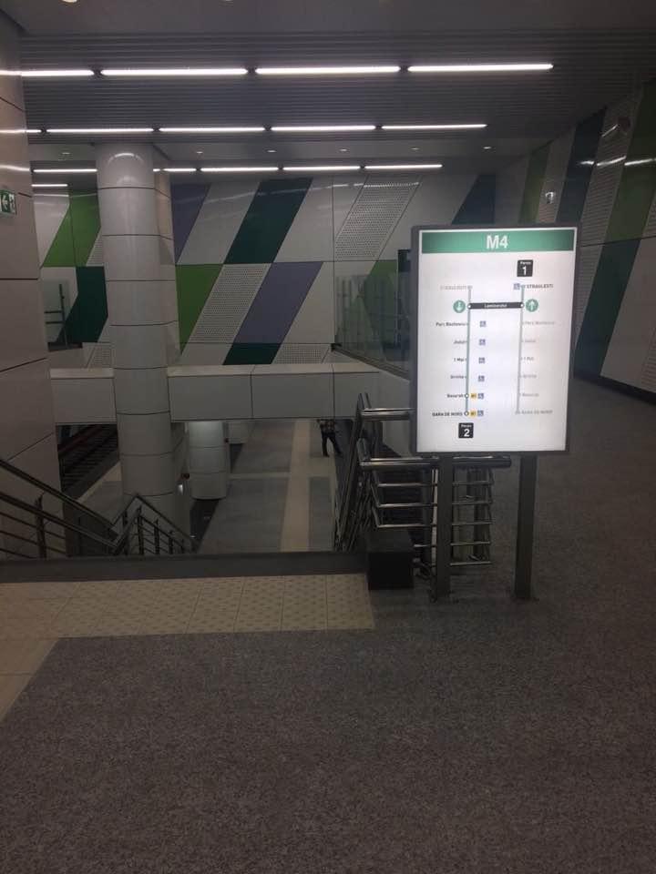 Metrorex a deschis circulaţia în staţiile de metrou Laminorului şi Străuleşti 441938