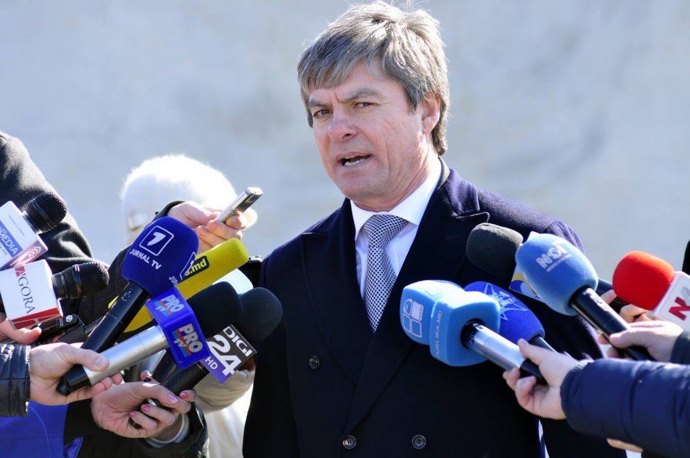 Viceministrul Economiei din Republica Moldova, Valeriu Triboi, reţinut. Percheziţii la Guvern și la Ministerul Economiei