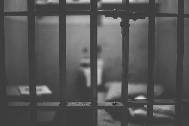 Încă o sinucidere într-un penitenciar din România