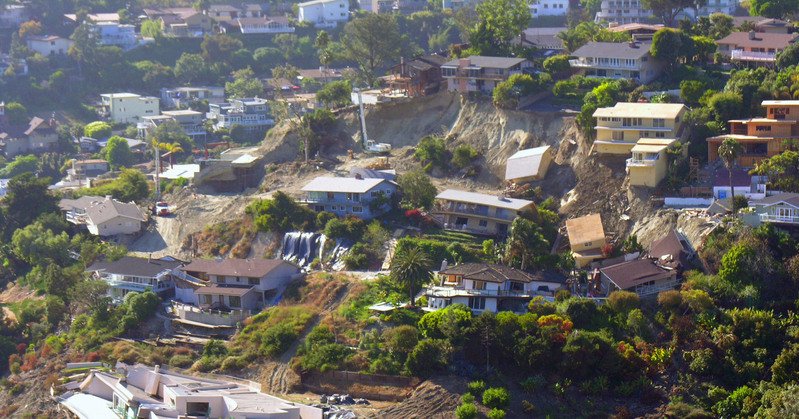 Bilanțul victimelor alunecării de teren din Columbia se apropie de 300 de morți