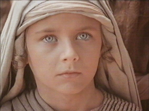 Cum arată actorul Lorenzo Monet, interpretul copilului Iisus din filmul „Iisus din Nazaret” (FOTO)