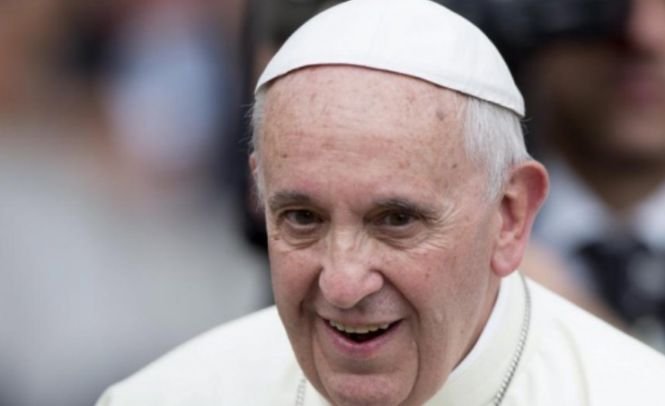 MESAJE DE PAȘTE. Mesajul Papei înaintea Paștelui: „Violenţa nu este leacul pentru lumea noastră greu încercată”