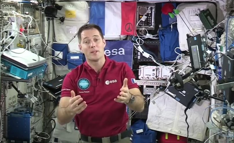 Mesajul astronautului Thomas Pesquet de pe Staţia Spaţială Internaţională pentru şapte elevi din Paşcani