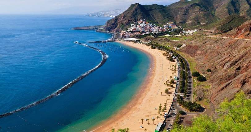 Explorează cele mai populare parcuri din Tenerife