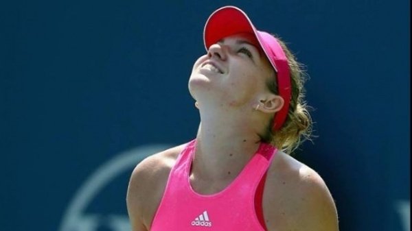 Fed Cup: Simona Halep aduce primul punct României în meciul cu Marea Britanie 