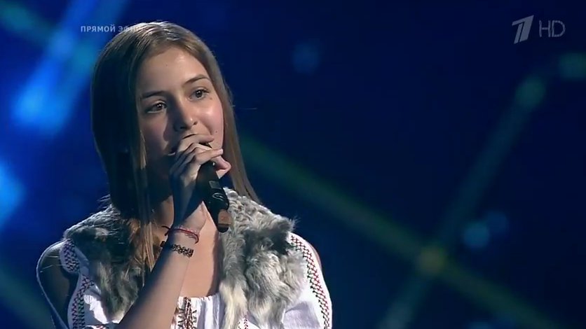 Limba română a răsunat într-un show de talente din Rusia. Cum a reacționat publicul la cântecul despre oi și... lupi - VIDEO