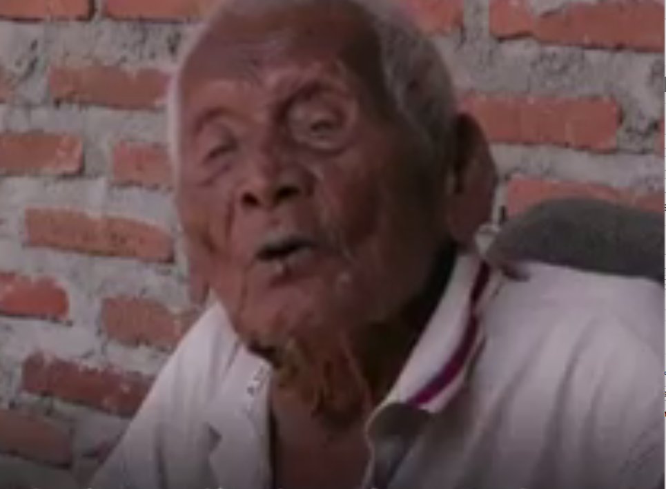 A murit cel mai bătrân om din lume. Avea 146 de ani