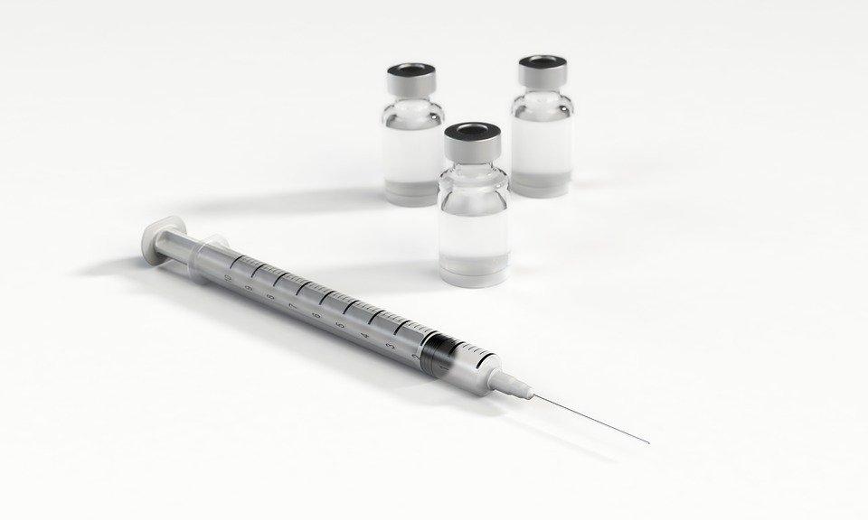 Începe distribuirea vaccinului antirujeolic