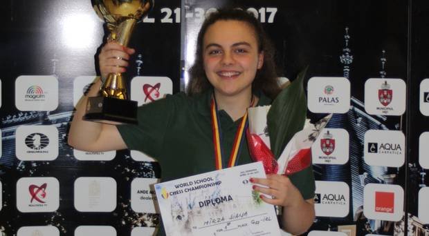 O irlandeză de origine română, felicitată de însuși președintele Irlandei, după ce a devenit noua campioană mondială la șah U-17