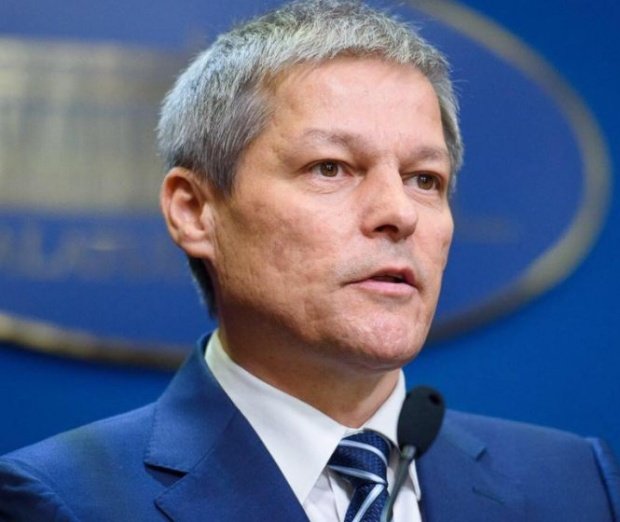 Mesajul lui Dacian Cioloș după ce Franța și-a ales președintele: „Toți cei care susținem proiectul european am primit o veste bună”