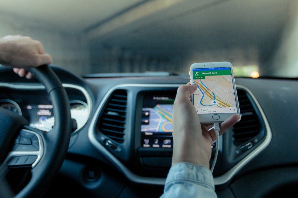 Șoferii își pot înregistra propria voce pentru indicații pe Waze