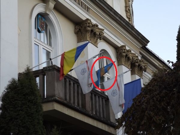 Ce a pățit primarul UDMR din Miercurea Ciuc după ce a arborat pe primărie steagul secuiesc