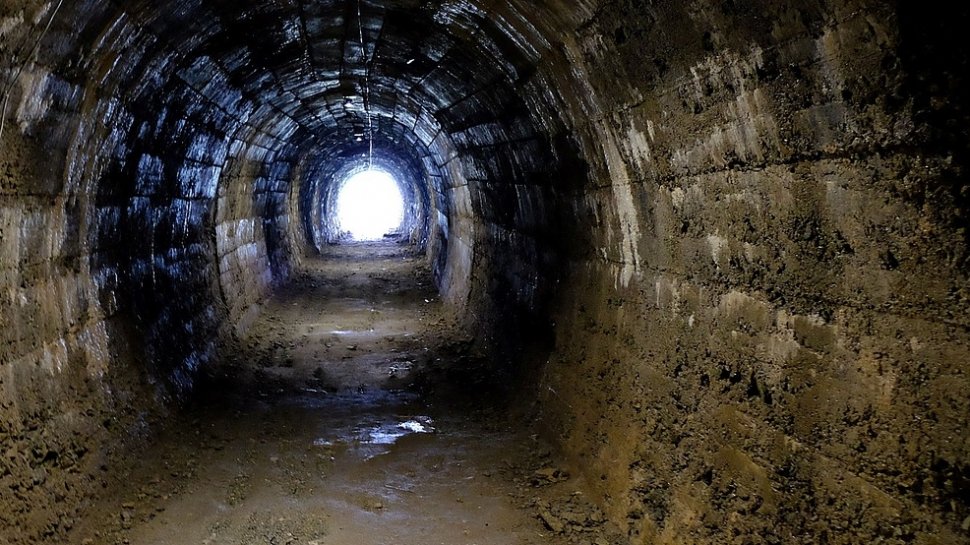 Descoperire fără precedent în Egipt. Arheologii au găsit o catacombă într-un cimitir. Toți au avut un șoc atunci când au intrat 