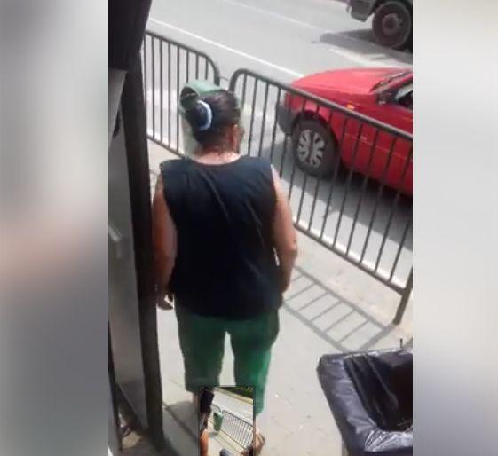 Mergeau cu tramvaiul când ceva incredibil s-a întâmplat. Oamenilor nu le-a venit să creadă așa ceva (FOTO+VIDEO) 455738