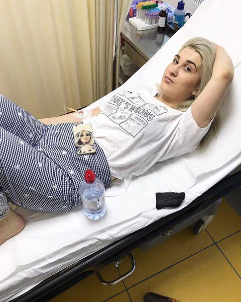 Cântăreața Adda, de urgență la spital. A leșinat pe stradă 456313