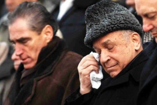 Procesul ”Mineriadei” începe după 27 de ani. Fostul președinte Ion Iliescu va fi judecat pentru crime împotriva umanității