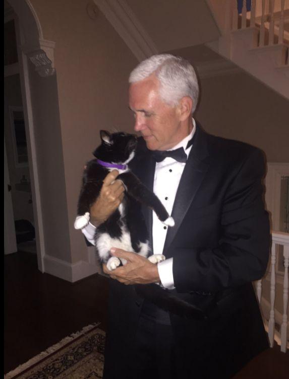 Tristețe în familia vicepreședintelui american, Mike Pence 456192