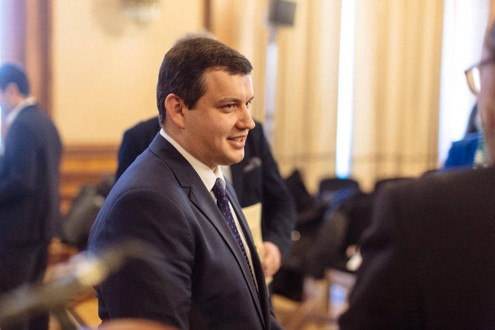 Preşedintele executiv al PMP Eugen Tomac, atac la deputatul trădător: „A avut un comportament de maidanez politic”