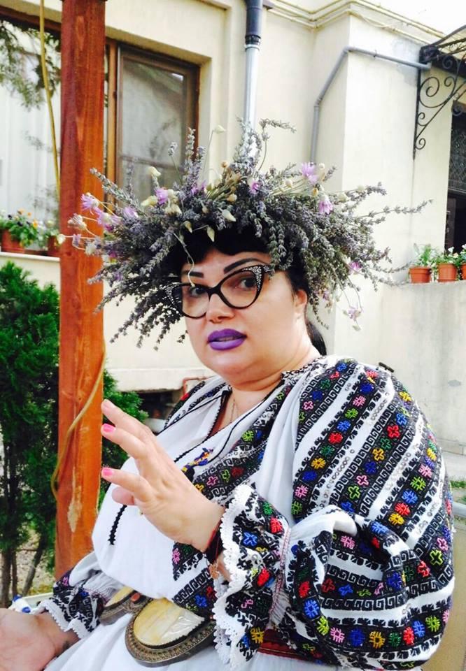 Ozana Barabancea, marturisiri din biserica: "Sunt operata de 5 zile . Am luat impartasania si am simtit foc”! Ce i s-a intamplat artistei 459727