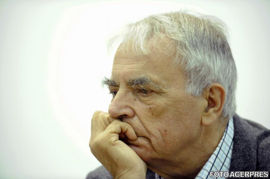 Povestea de iubire neștiută dintre criticul literar Nicolae Manolescu și o cunoscută prezentatoare de la TVR, mai mică cu 27 de ani decât el 459757