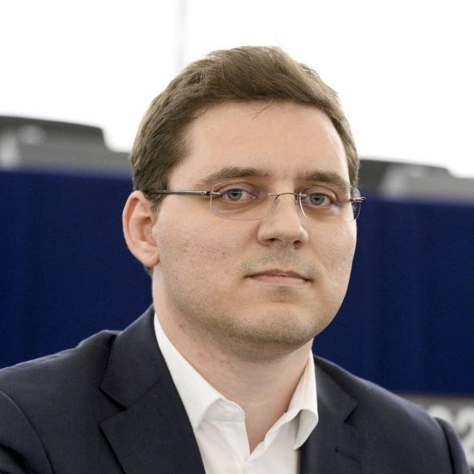 Victor Negrescu, aviz favorabil din partea comisiilor parlamentare pentru afaceri europene