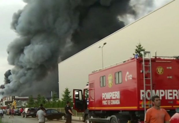 Incendiu Baloteşti. Focul a fost stins după aproape 70 de ore de la izbucnire