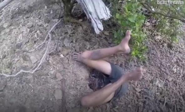 A văzut o gaură imensă în pământ și a decis să intre în ea. Îi mai rămăseseră afară doar picioarele. Ce a găsit acolo (GALERIE FOTO+VIDEO) 460446