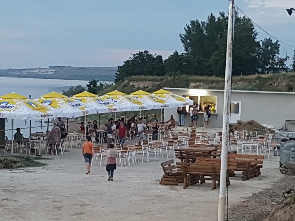 Plaja din nordul României care atrage tot mai mulți turiști. Cum poți ajunge acolo