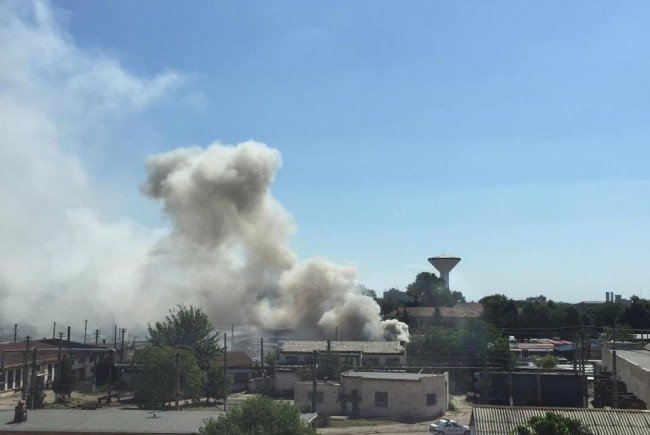 Incendiul de la depoul din Arad a fost stins - Imagini de la fața locului