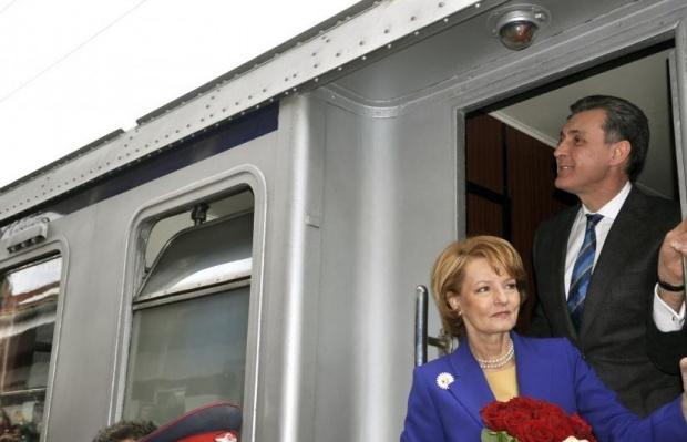 Călătorie istorică cu Trenul Regal. Principesa Margareta şi principele Radu vor parcurge un traseu al recunoştinţei