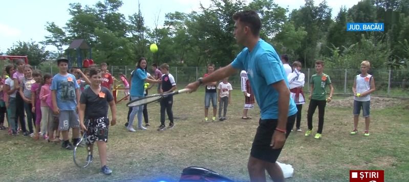 Campionul de tenis Horia Tecău, prima vizită ca ambasador UNICEF