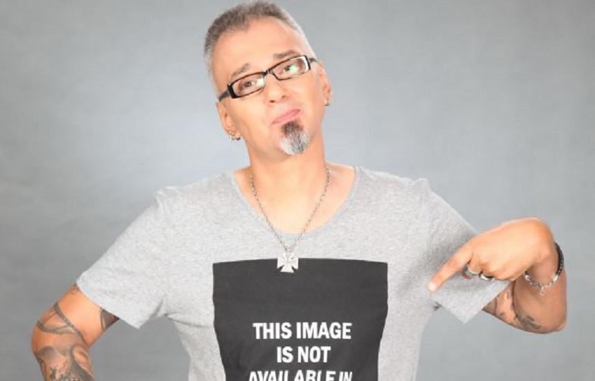 Fostul prezentator de la Cronica Cârcotașilor, accident de circulație. A fost transportat de urgență la spital 464599