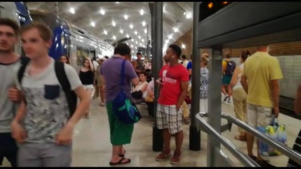 Alertă cu bombă în gara din Monaco. Mai mulți oameni au fost evacuați de urgență 464810