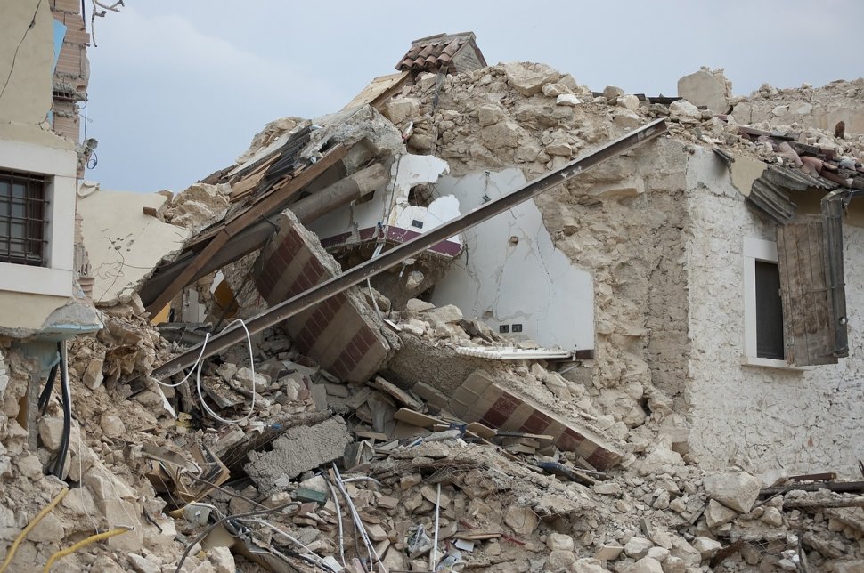 Ce despăgubiri pot primi proprietarii de locuinţe din România în cazul unui dezastru major produs de cutremur 