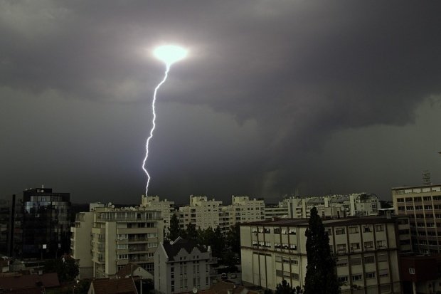 Furtună în București și în împrejurimi. Anunțul făcut de meteorologi - VIDEO
