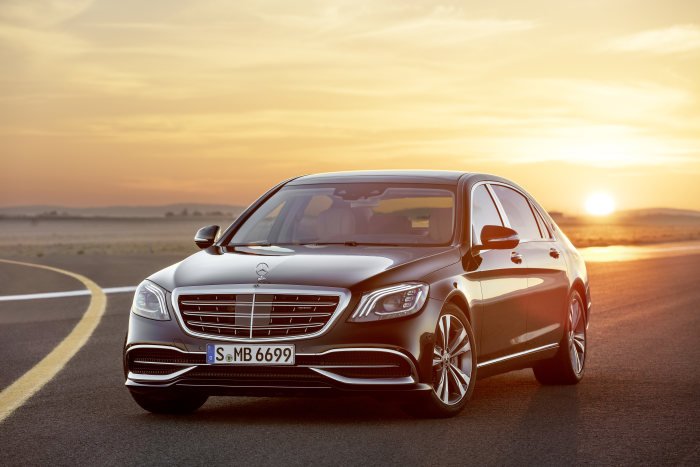 Mercedes-Benz lansează Noua Clasa S. Vezi cum arată noile limuzine și ce prețuri au în România