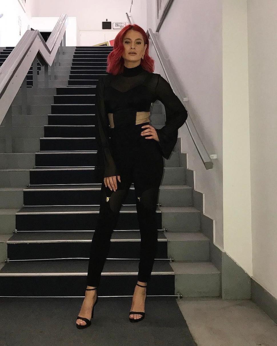 Raluka, la un pas de tragedie. A ajuns la Spitalul de Arși 466711