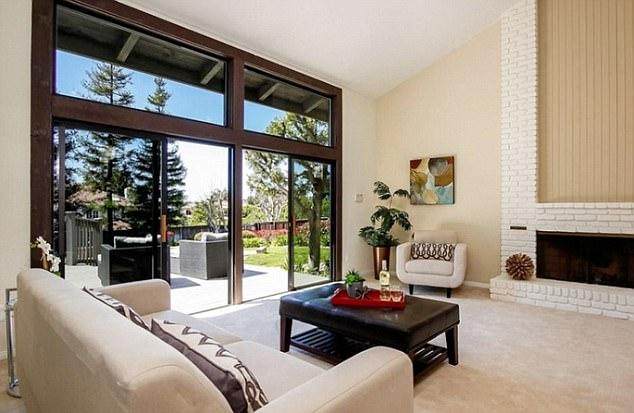 Ultima achiziție a lui Chester Bennington, înainte să-și ia viața. A vrut să se asigure că soția și copiii lui nu vor duce lipsă de nimic! 466748