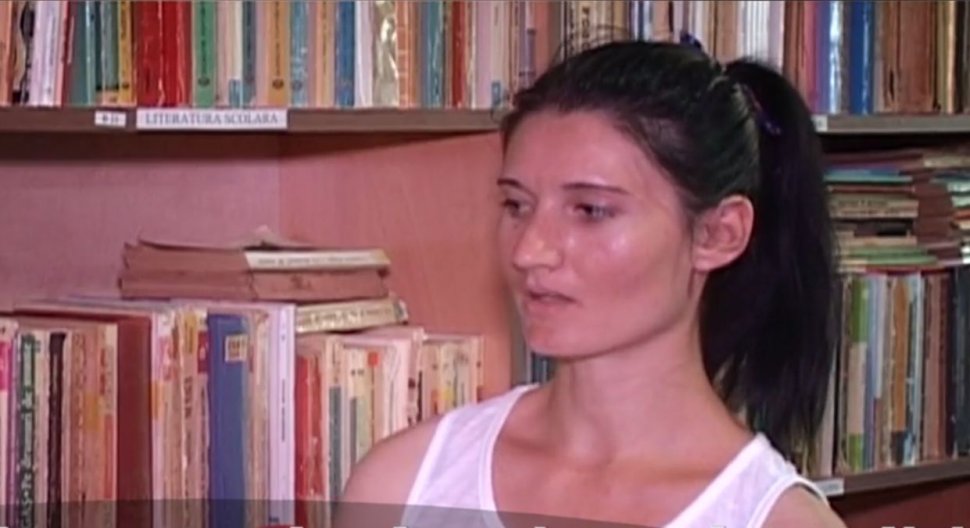A abandonat școala la vârsta de 12 ani, iar acum este studentă la Facultatea de Medicină din Iași