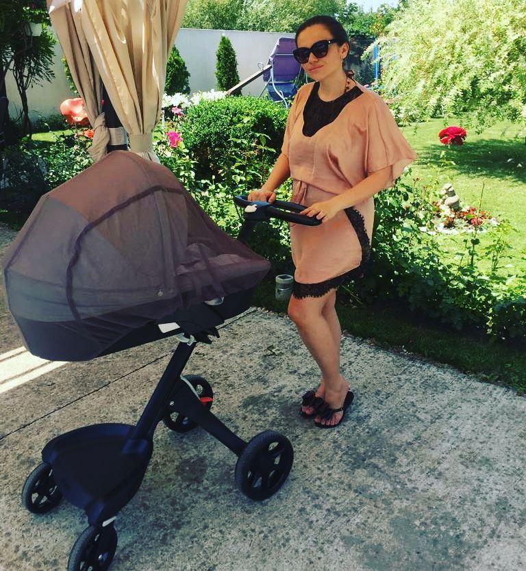 Soția lui Mădălin Ionescu a apărut așa și fanii i-au sărit în cap: ”De ce o faci pe Facebook, de ce te expui așa, ți se pare frumos să te vadă lumea așa?” 468005