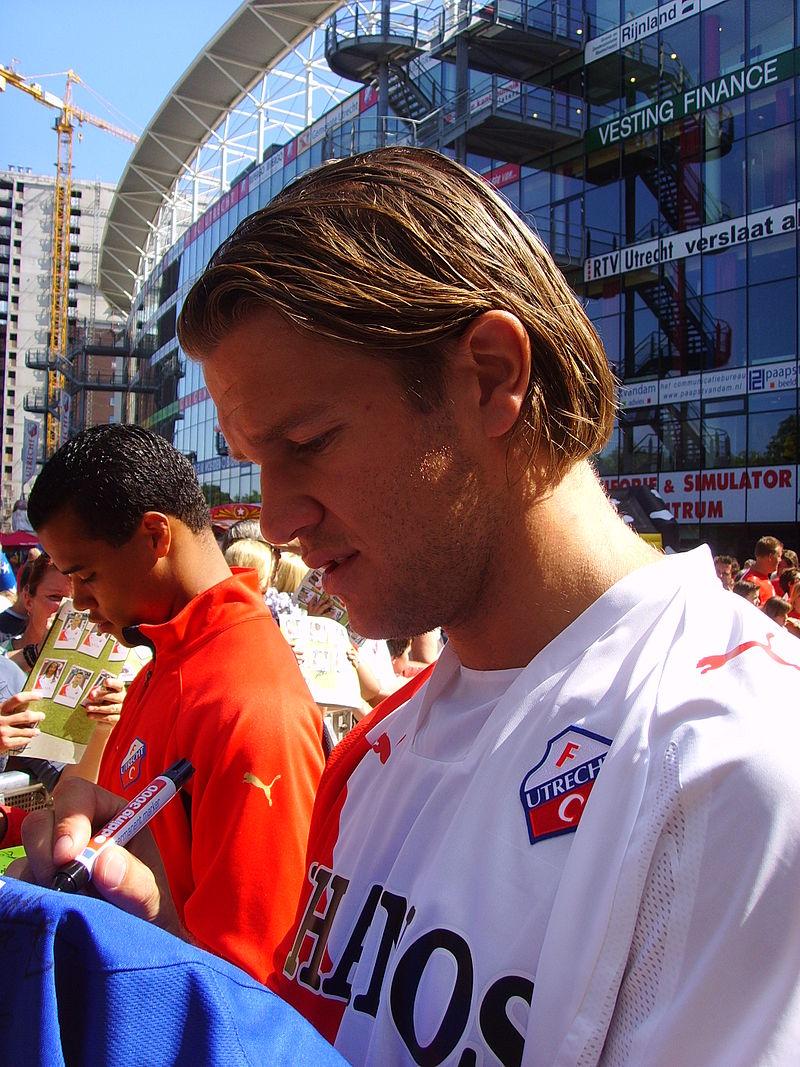 Ce s-a întâmplat cu fotbalistul care l-a accidentat pe Mihăiță Neșu, în 2011 468118