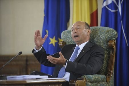 Băsescu vorbește despre ”relaţia de duşmănie&quot; cu Iohannis