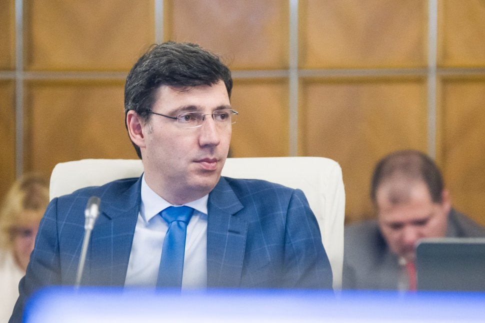 Ministrul de Finanțe Ionuț Mișa face lumină în scandalul privind scăderea veniturilor românilor