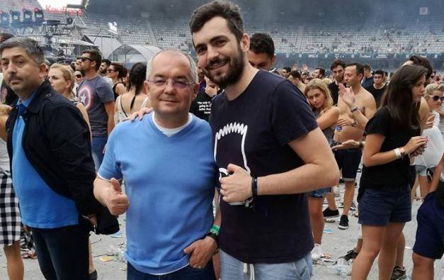 Ce a pățit tânărul care şi-a făcut poză cu primarul Boc la Untold 470103