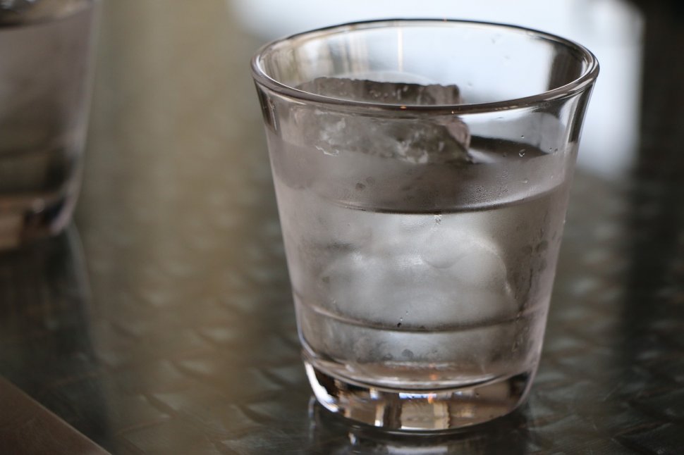 De ce nu este bine să bem apă rece vara 